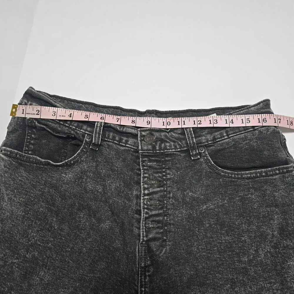 Levi’s High Waisted Mom Jeans Black Acid Wash Raw Hem Straight Leg 32 Y2K Grunge - Picture 4 of 11